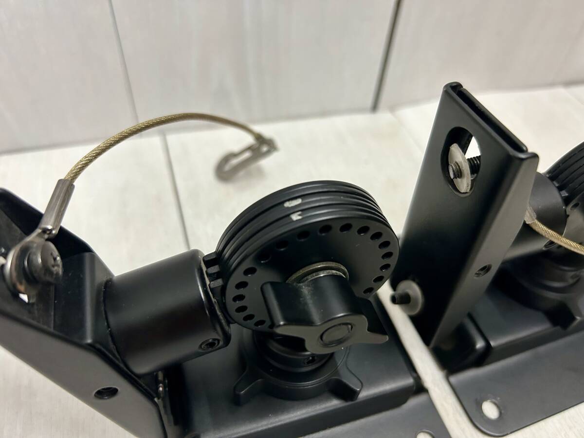 送料無料 BOSE ボーズ スピーカーブラケット 天吊り金具 CW-30B 送料無料 BOSE ボーズ スピーカーブラケット 天吊り金具 CW-30B