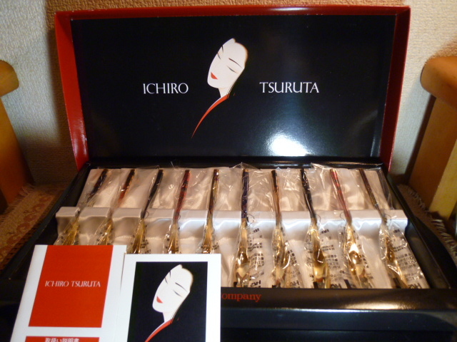 鶴田一郎 ひと雫 スプーン&フォークセット（10Pcs）ステンレス製18-10 高品質　新品・未使用・展示品