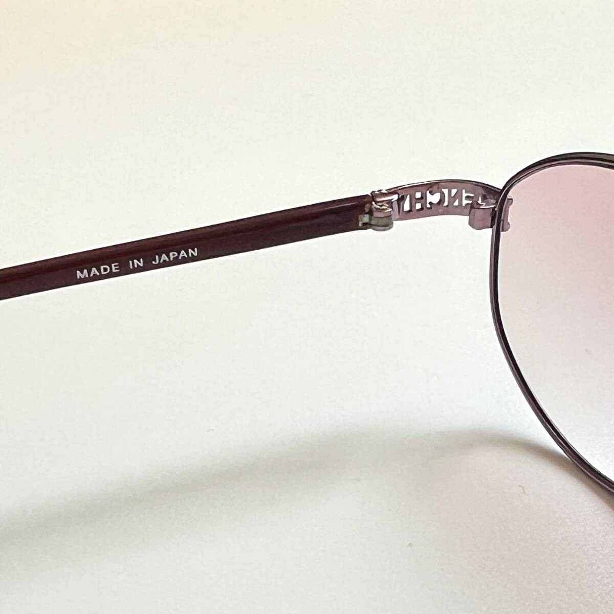 GIVENCHY ジバンシー オーバル型 サングラス メガネ 眼鏡 GIVENCHY ジバンシー オーバル型 サングラス メガネ 眼鏡