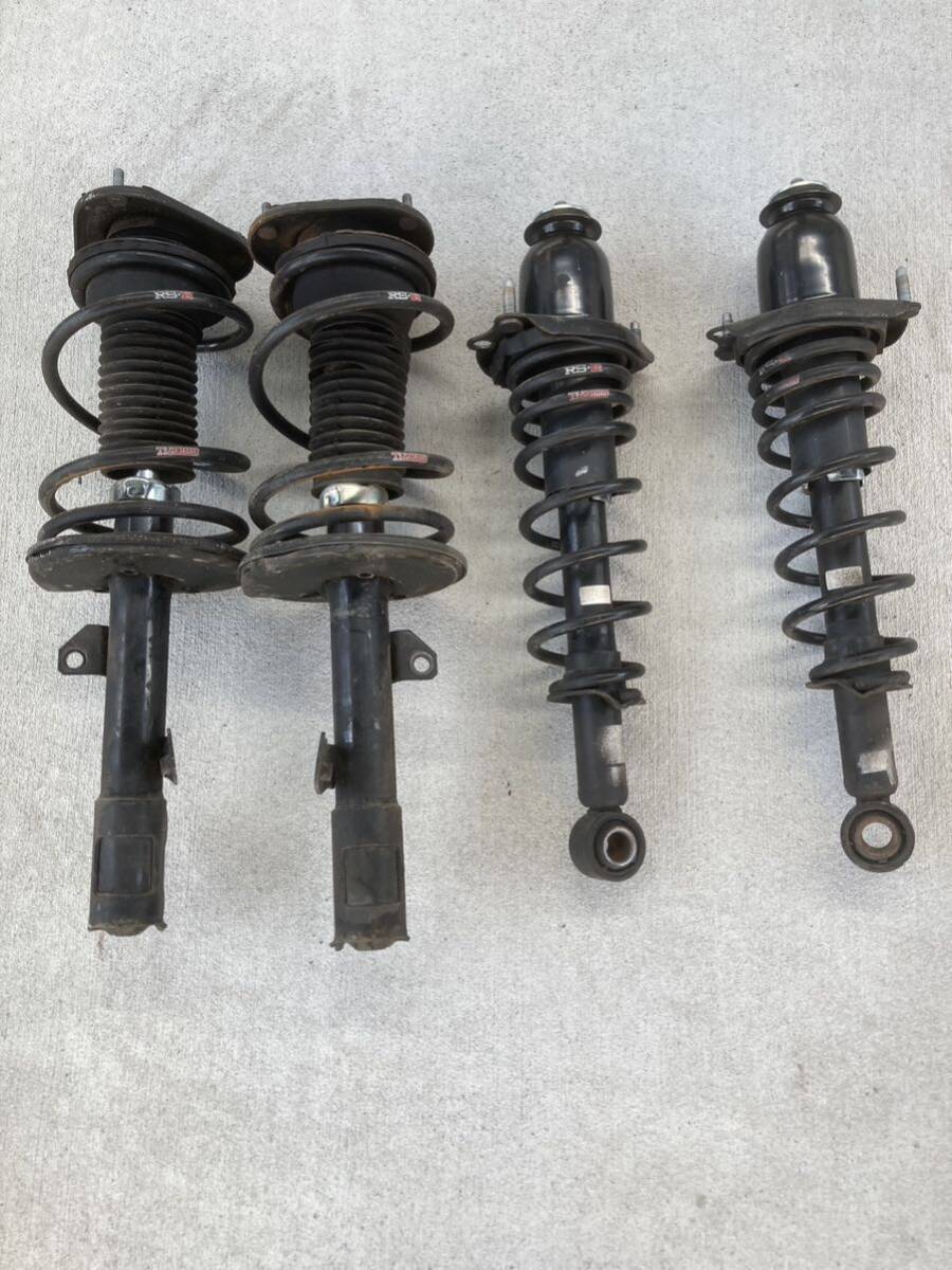 RSR ダウンサス　トヨタ カローラフィールダーNZE141 