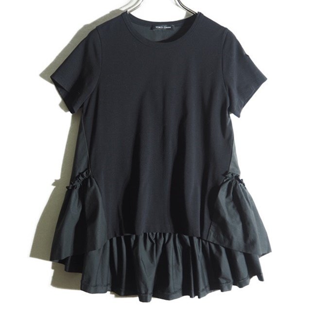 P0145f11　▼YOKO CHAN ヨーコチャン▼　コットンリヨセル バックヘムフリル 切り替え カットソー ブラック 38 / 半袖 フレア sシャツ 春夏