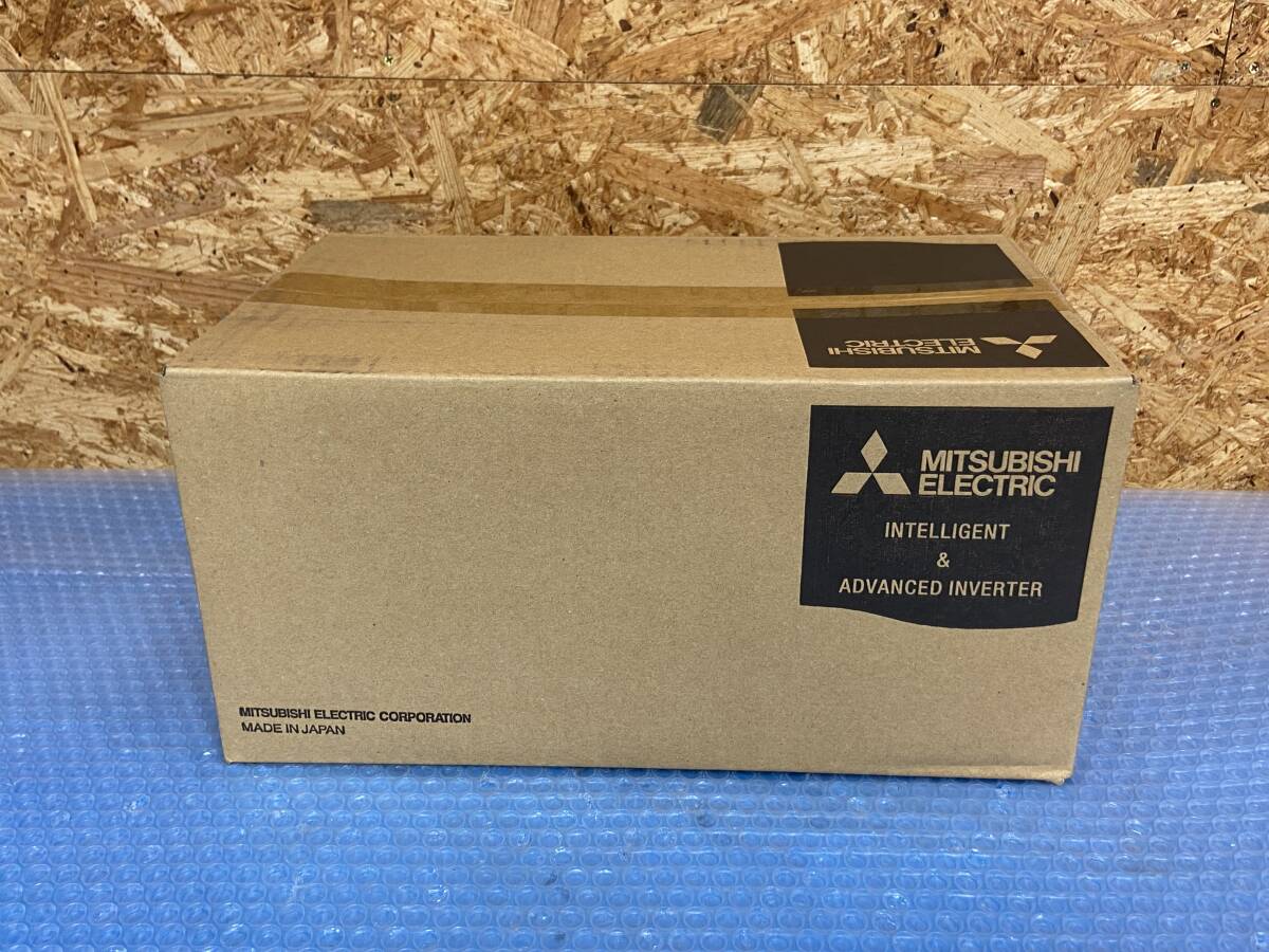 [CK30167] MITSUBISHI 三菱電機 FR-A820-1.5K-1-R2R インバータ 新品 未使用品