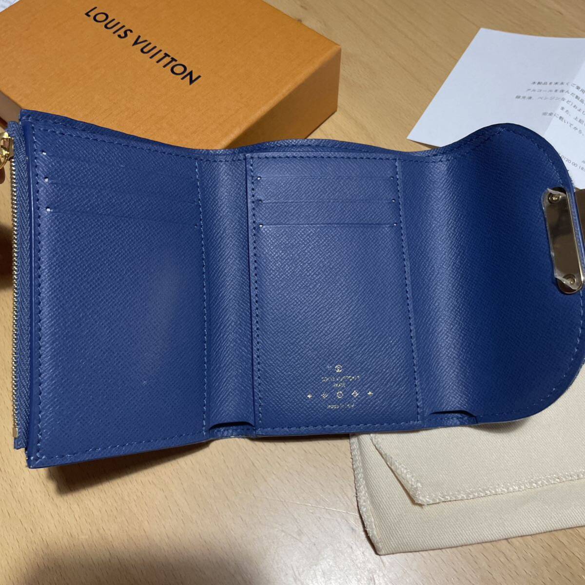 未使用 ルイヴィトン 三つ折り財布 ポルトフォイユ ヴィクトリー 未使用 ルイヴィトン 三つ折り財布 ポルトフォイユ ヴィクトリー