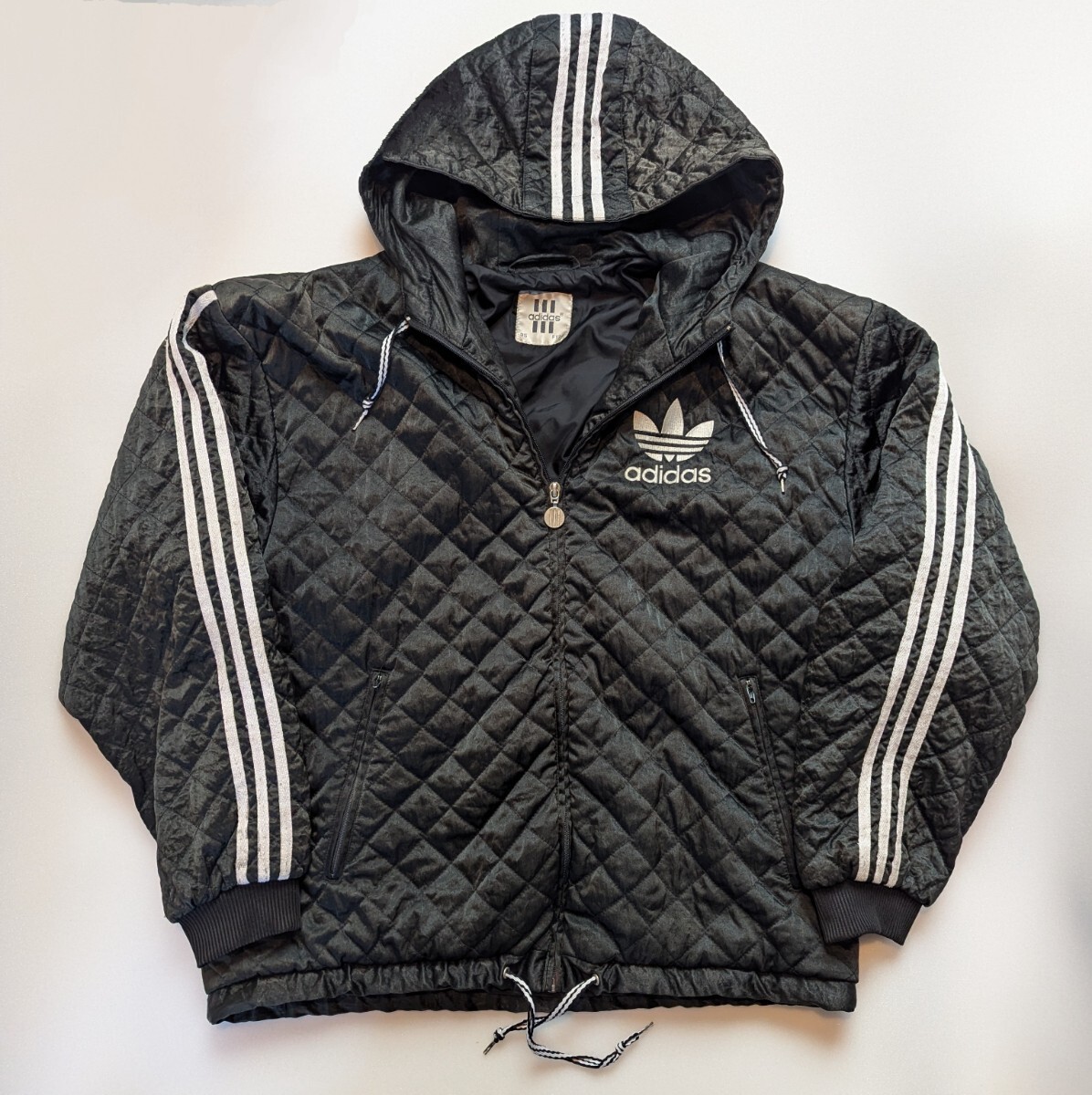 90s adidas アディダス キルティングパーカージャケット 万国旗タグ サイズL相当　アディダス3本ライン　
