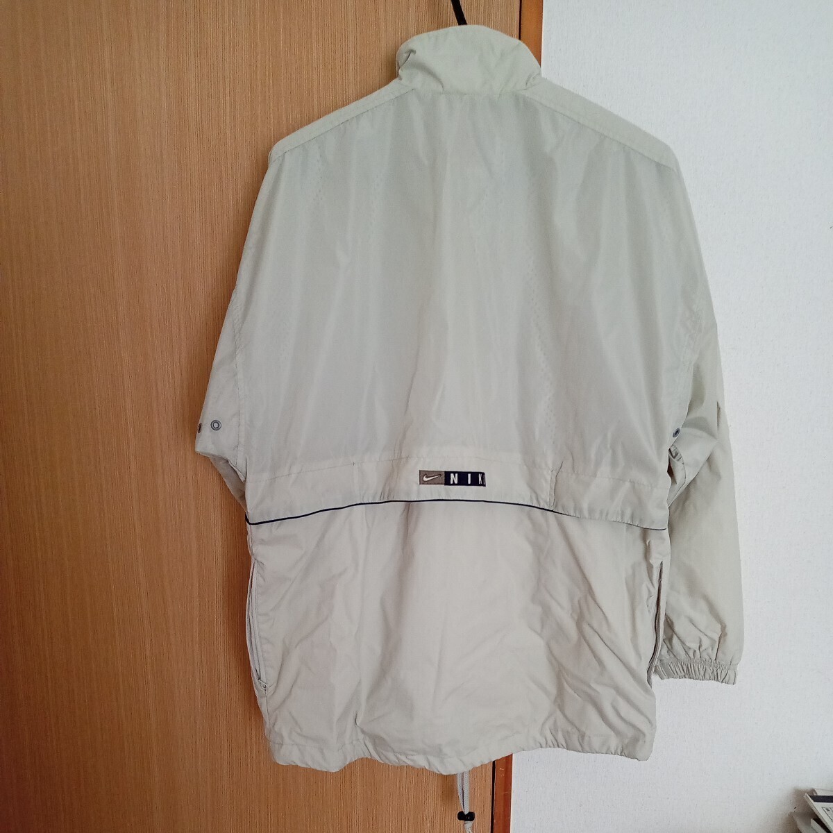 NIKE　ナイロンジャケット　ヴィンテージ
