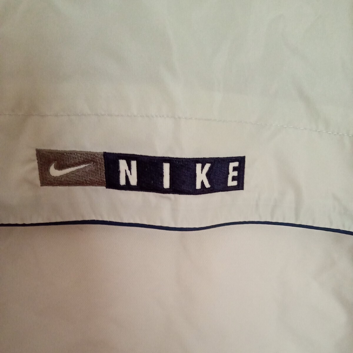 NIKE　ナイロンジャケット　ヴィンテージ