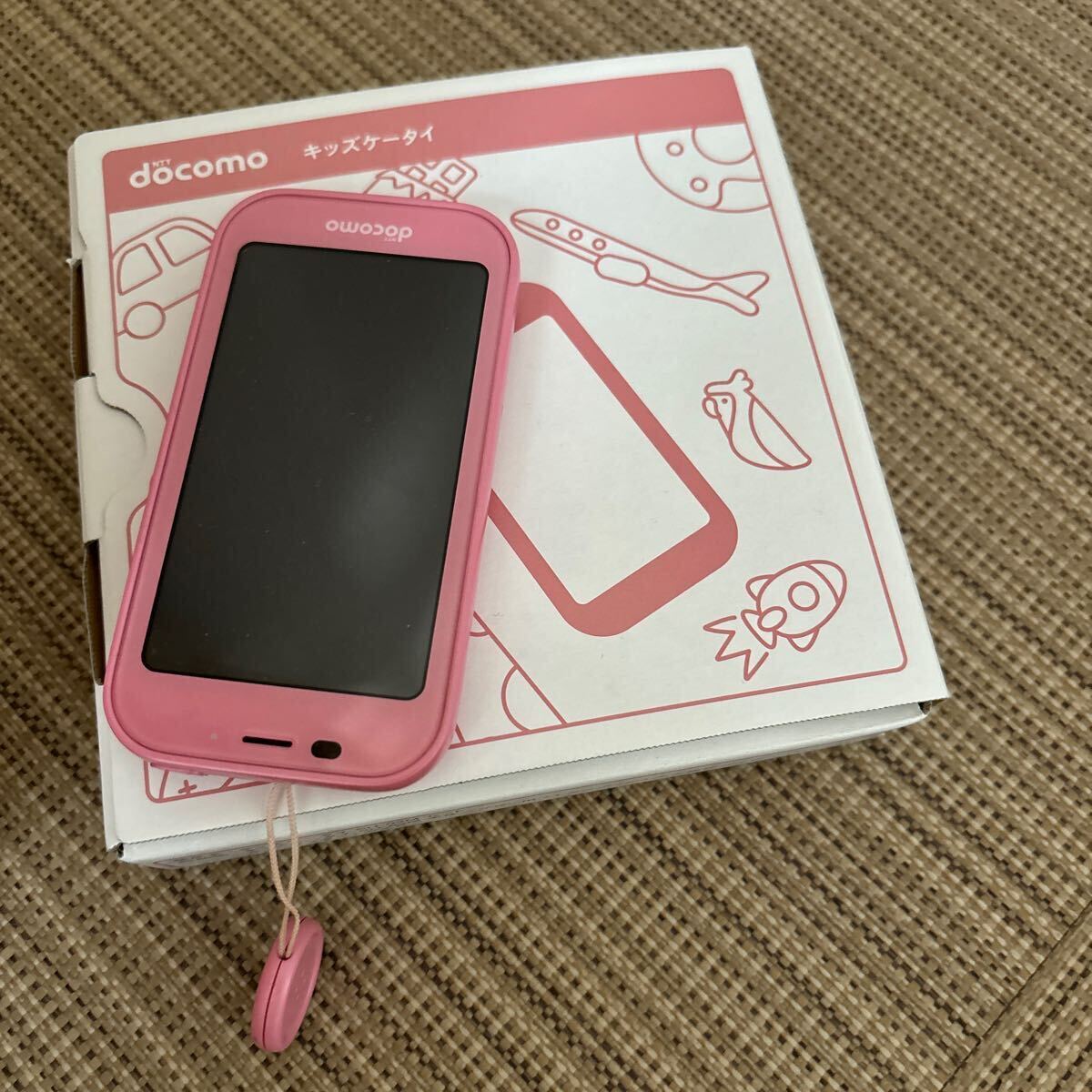 キッズ携帯　SH-03M docomo ドコモ　ピンク