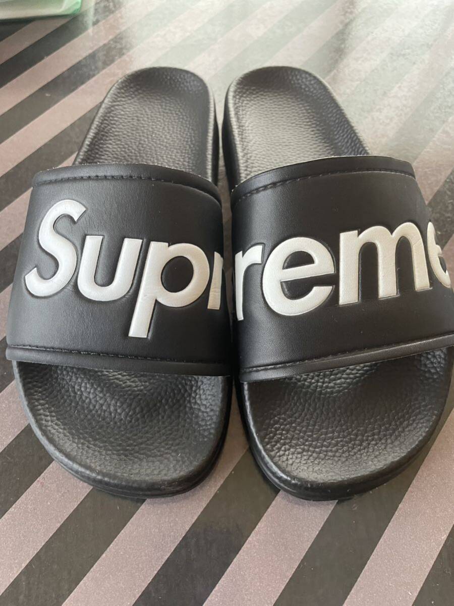 supreme サンダル　ベナッシ　黒