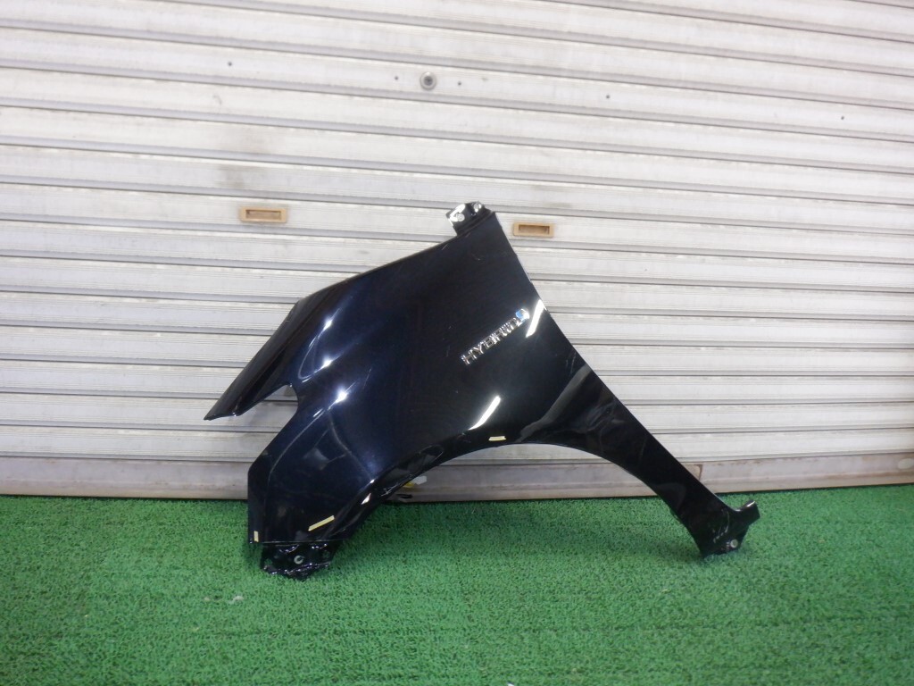 シエンタ　NHP170/NSP170　左フェンダー　（A921）