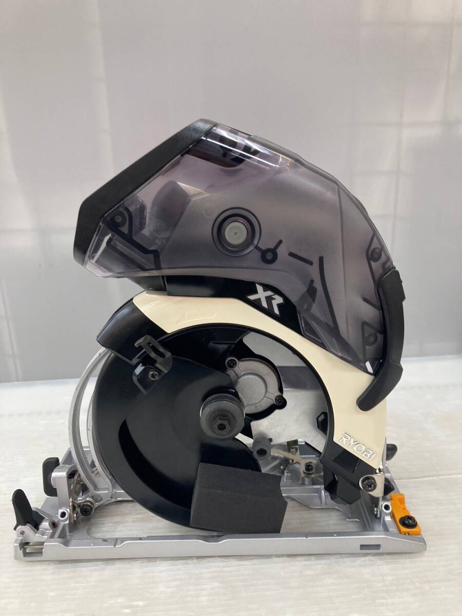 【未使用品】【0924】★RYOBI リョービ(京セラ) 18V充電式集塵丸ノコ BNW-11XR (バッテリー×2 充電器 ケース)　ITIY5WX15Z28