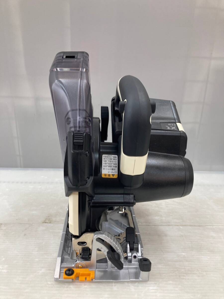 【未使用品】【0924】★RYOBI リョービ(京セラ) 18V充電式集塵丸ノコ BNW-11XR (バッテリー×2 充電器 ケース)　ITIY5WX15Z28