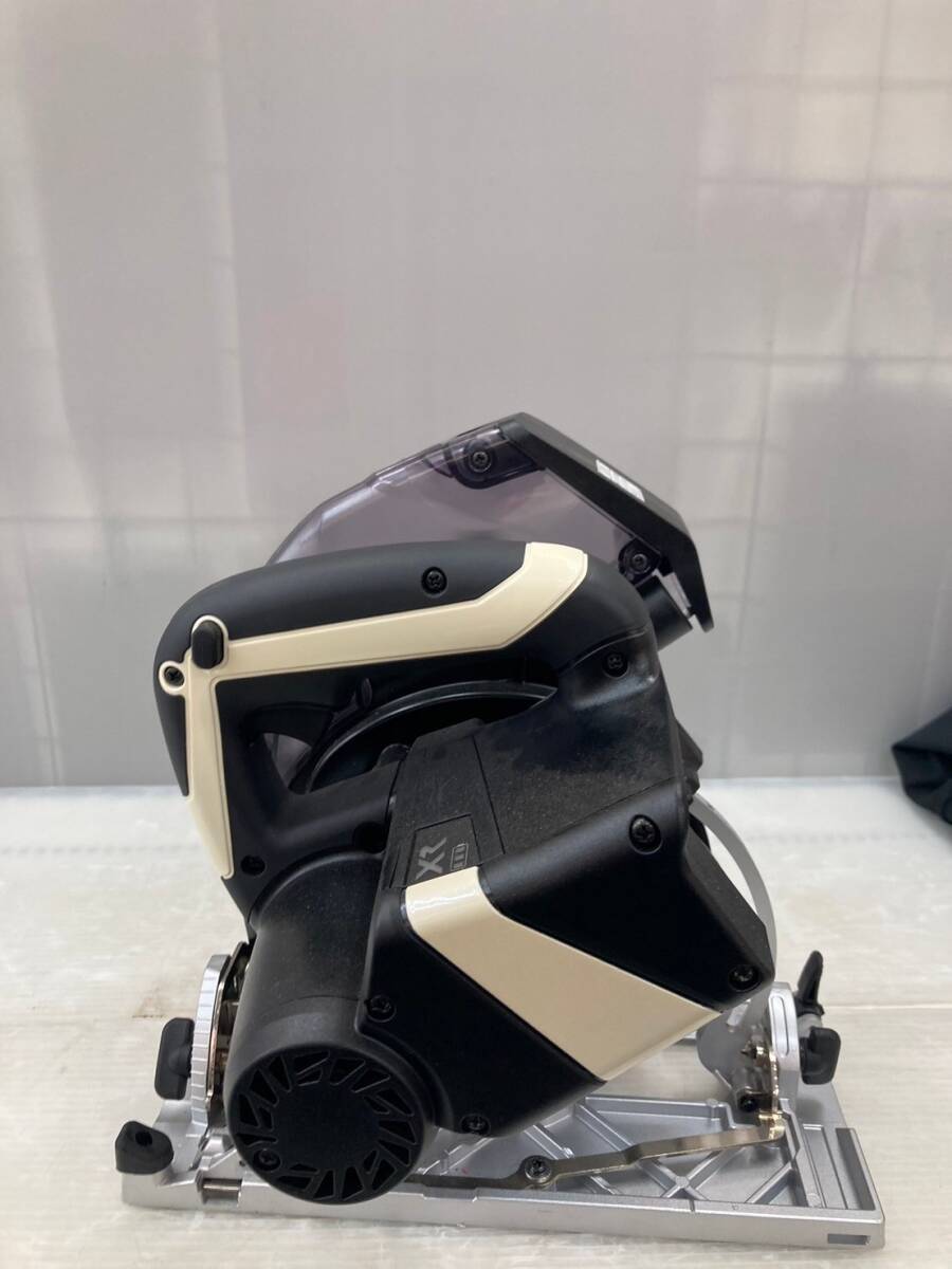 【未使用品】【0924】★RYOBI リョービ(京セラ) 18V充電式集塵丸ノコ BNW-11XR (バッテリー×2 充電器 ケース)　ITIY5WX15Z28
