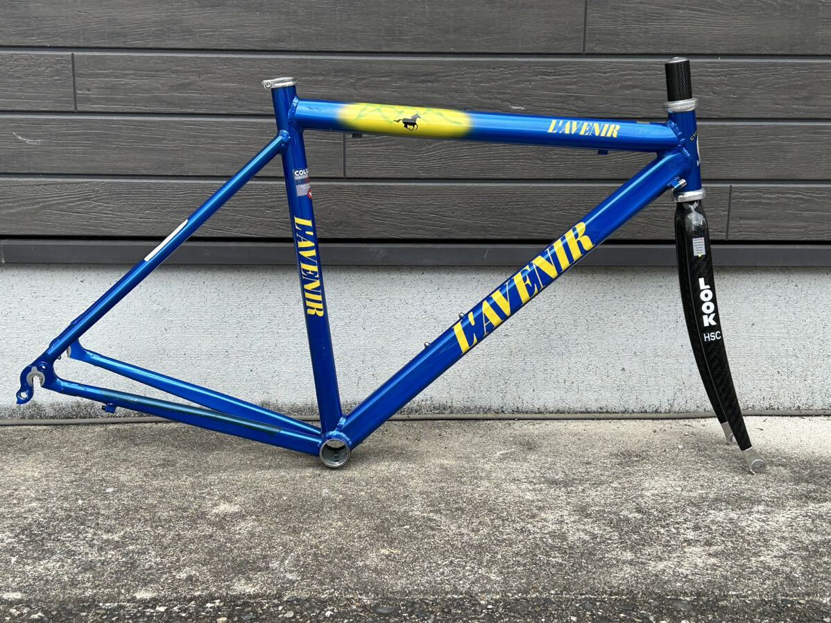Yahoo!オークション - 総重量1456g 超軽量 ロードバイクフレーム Yahoo!オークション - 総重量1456g 超軽量 ロードバイクフレーム