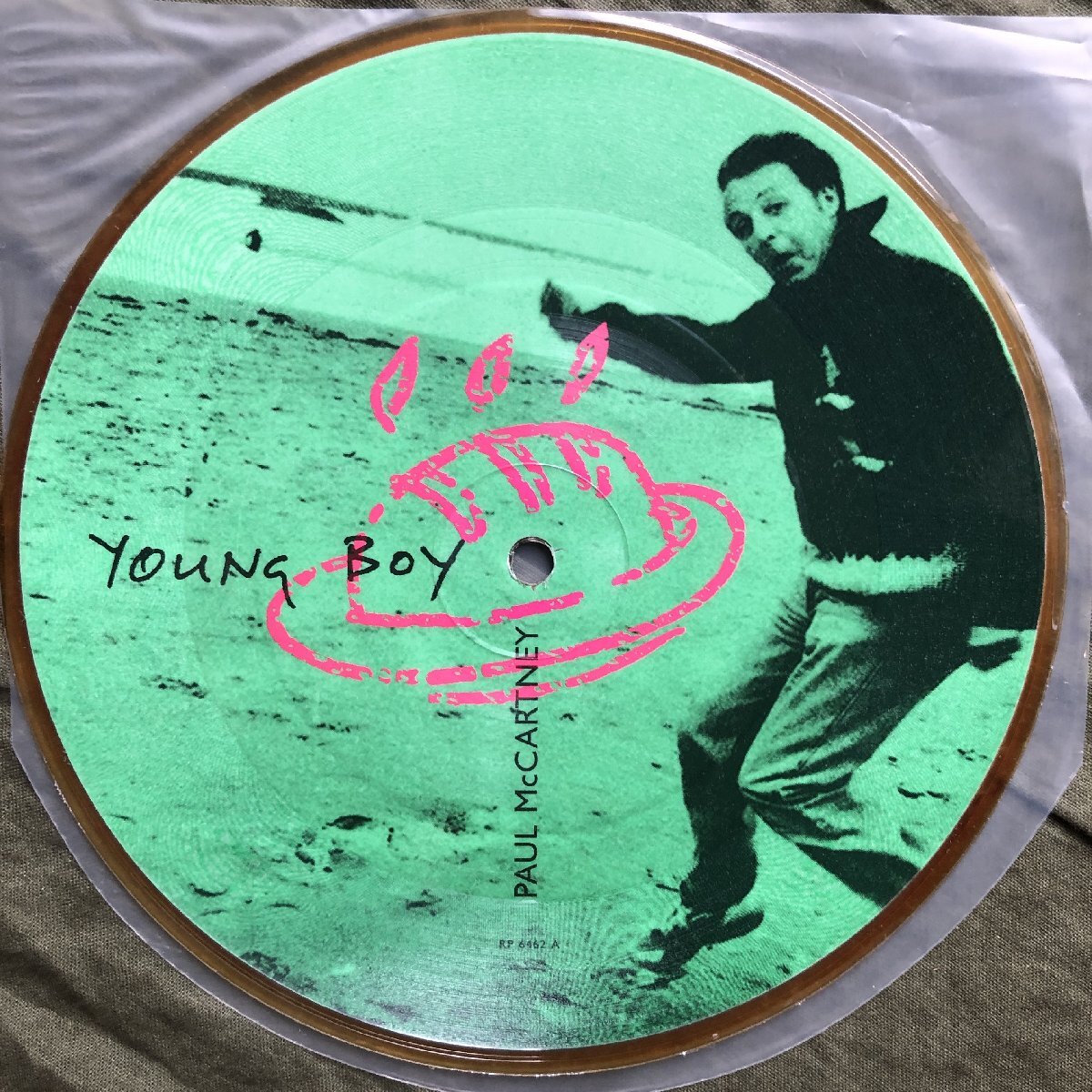 良盤 美ジャケ 激レア 1997年 英國 本國盤 Paul McCartney 7''EPピクチャーレコード Young Boy: Jeff Lynne, Steve Miller, Ringo Starr