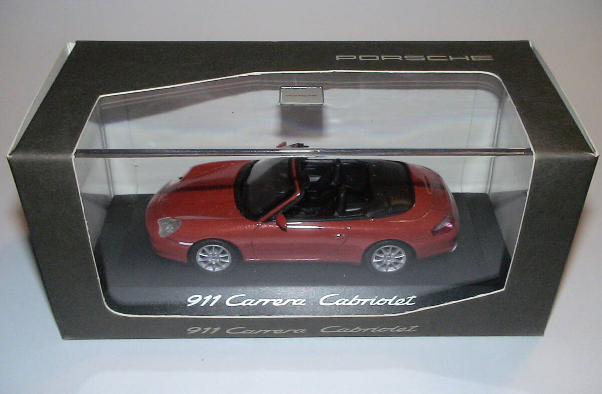 新品【ミニチャンプス】PORSCHE 911 Carrera Cabriolet WAP020 081 12 1/43 ポルシェ