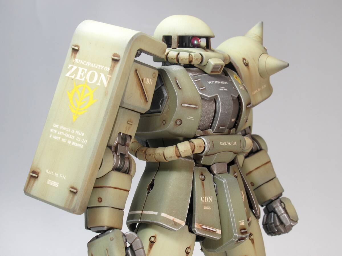 MG 1/100 MS-06F 量産型ザクⅡ 戦場風 改修塗装完成品】|Yahoo MG 1/100 MS-06F 量産型ザクⅡ 戦場風 改修塗装完成品】|Yahoo