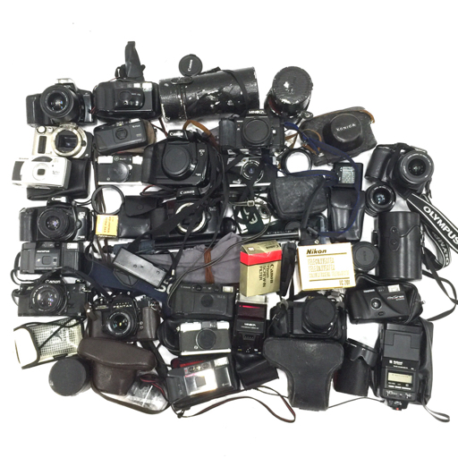 OLYMPUS FW フィルムカメラ レンズ2個セット OLYMPUS FW フィルムカメラ レンズ2個セット OLYMPUS FWフィルム