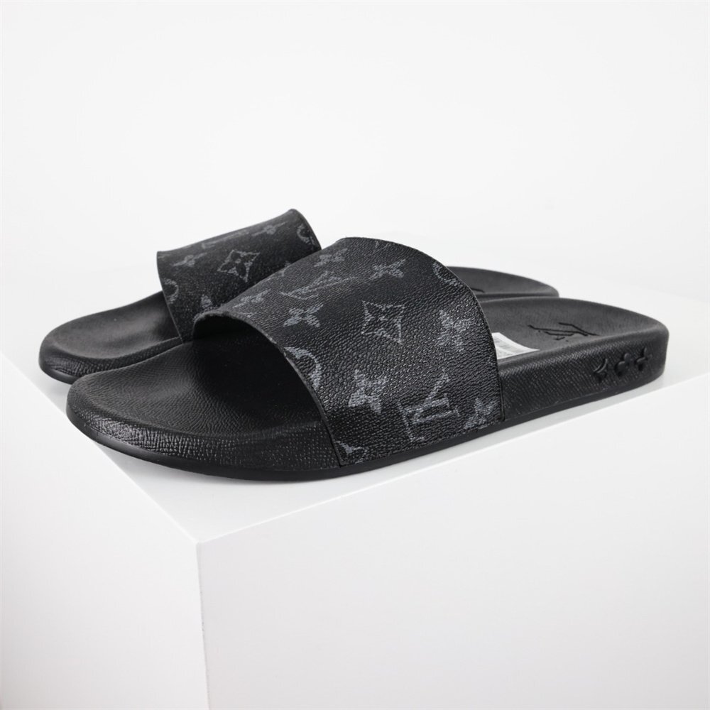 ★極美品★未使用★新品同様 【Louis Vuitton】 【ルイヴィトン】 Waterfront ミュール ブラック X ホワイト 1A3PRW