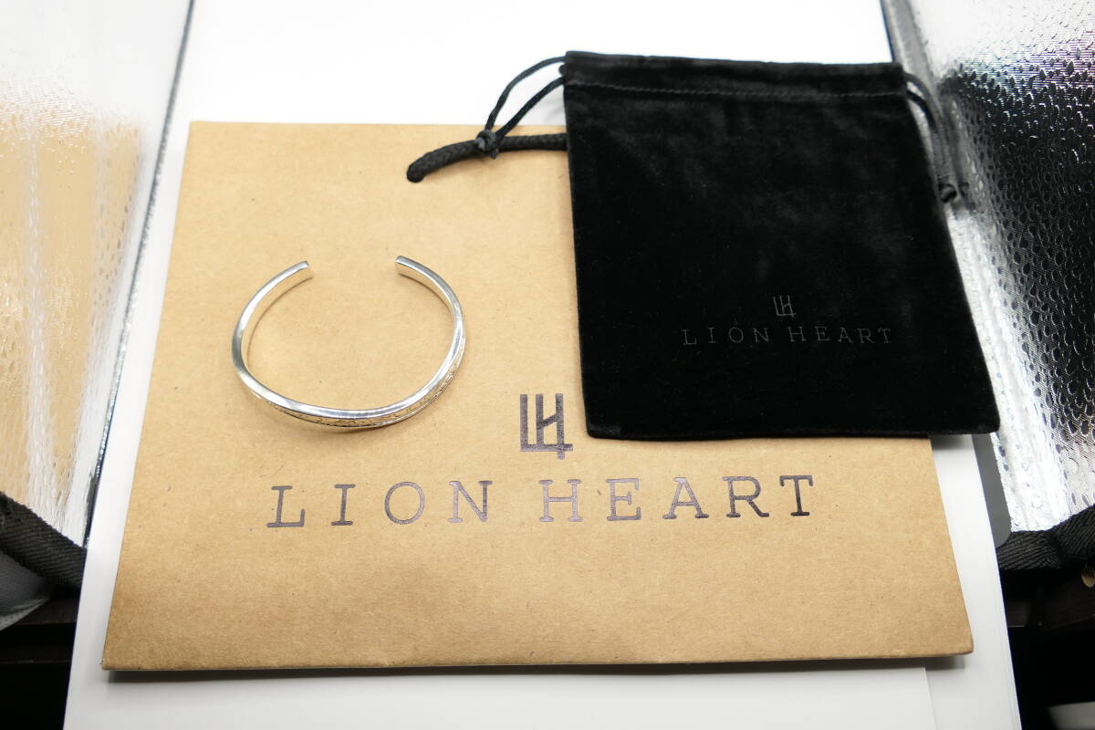 新品 ライオンハート ウェーブ プルメリア バングル LION HEART_画像10