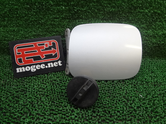 9FH1030 JE3-1)) トヨタ ファンカーゴ NCP20/NCP25 後期型 純正 フューエルリッド+キャップセット