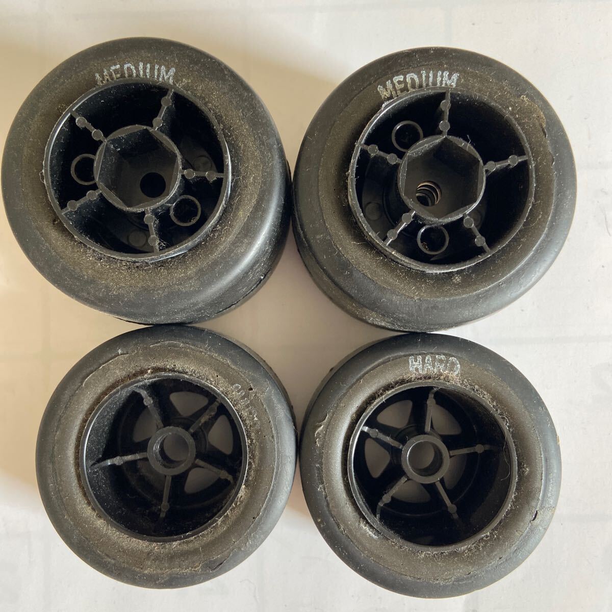 今 話題 の 人気 商品 タミヤF1ラジコン ハード&ミディアム 今 話題 の 人気 商品 タミヤF1ラジコン ハード&ミディアム