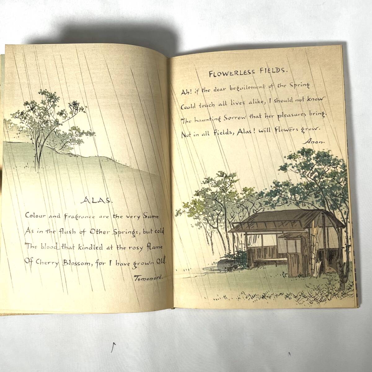 希少 表紙ちりめん装丁「SWORD&BLOSSOM POEMS」(詩集 刀と花)三 希少 表紙ちりめん装丁「SWORD&BLOSSOM POEMS」(詩集 刀と花)三