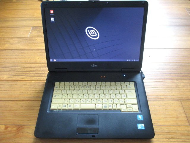 ♪送料無料！ Linux Mintインストール 富士通 ノートパソコン LIFEBOOK FMV-A8290 HDD 120GB メモリ 4GB（2GB×2） ジャンク品 ♪