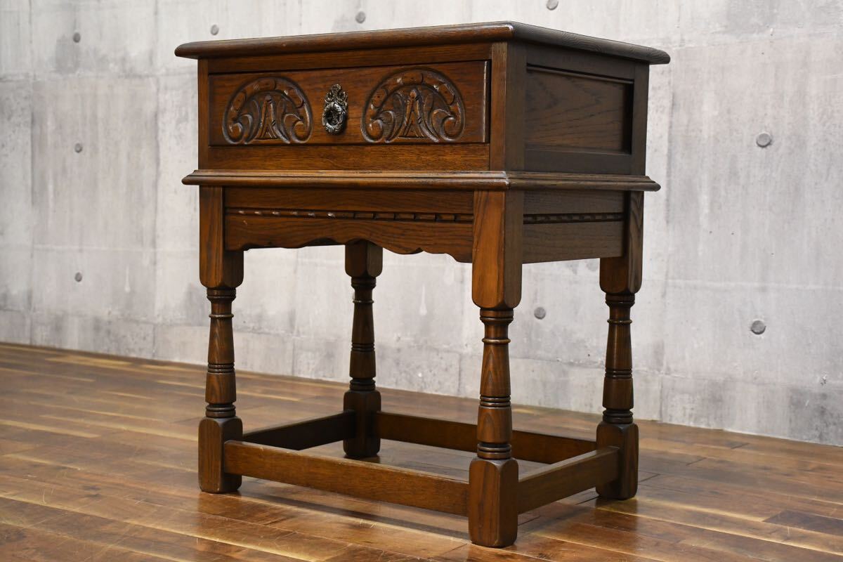 DHK61 英国 Old Charm オールドチャーム ランプテーブル 引き出し付きサイドテーブル イギリス ヴィンテージ オーク材 飾り台 コンソール
