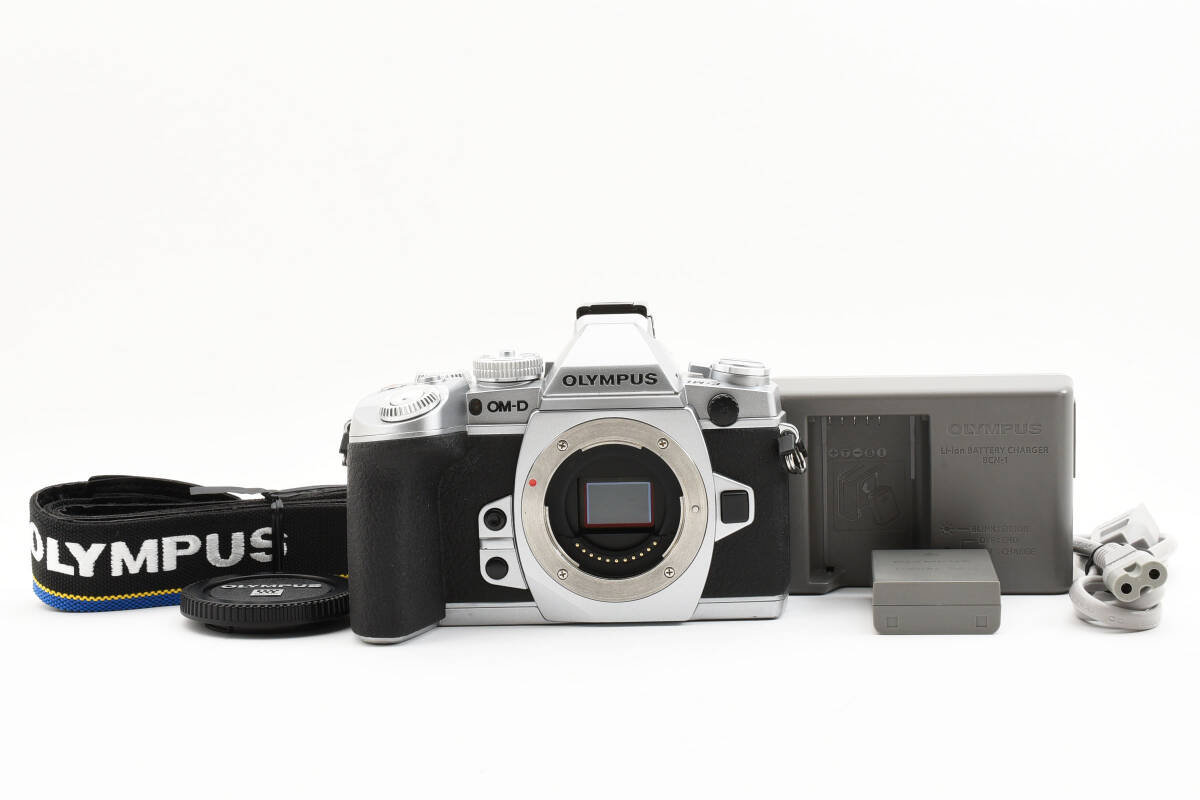 ★美品★シャッター回数：7，550回★オリンパス OLYMPUS OM-D E-M1 ボディ シルバー ★ L2380#2248