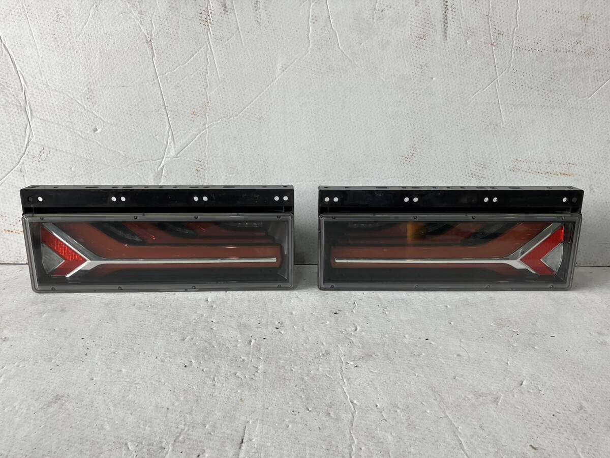Z931 トラック用 KOITO 小糸製作所 220-152CF 流鏑馬 やぶさめ Z931 トラック用 KOITO 小糸製作所 220-152CF 流鏑馬 やぶさめ