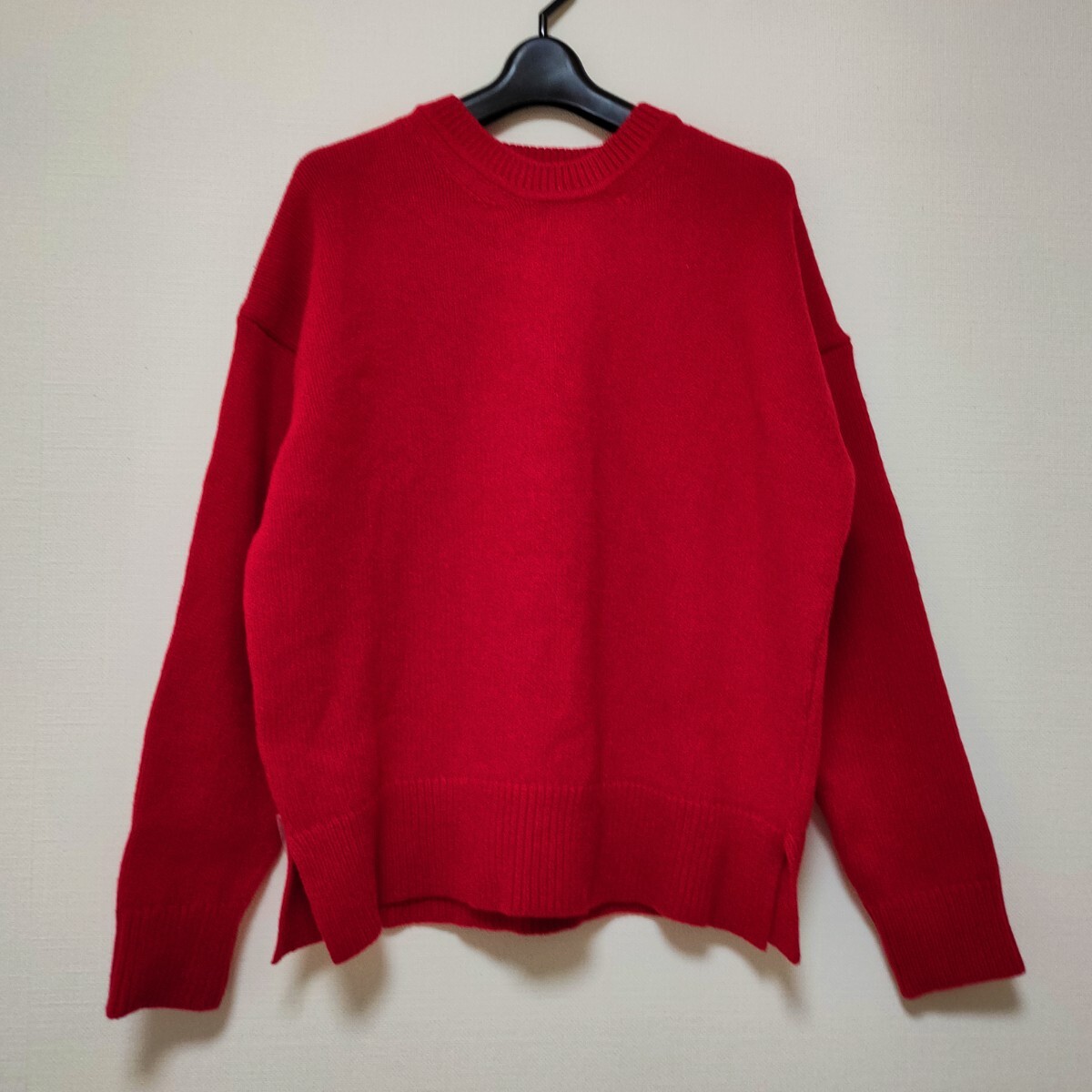 未使用 ザラZARA ウールセーター メンズニット 赤 トップス 未使用 ザラZARA ウールセーター メンズニット 赤 トップス
