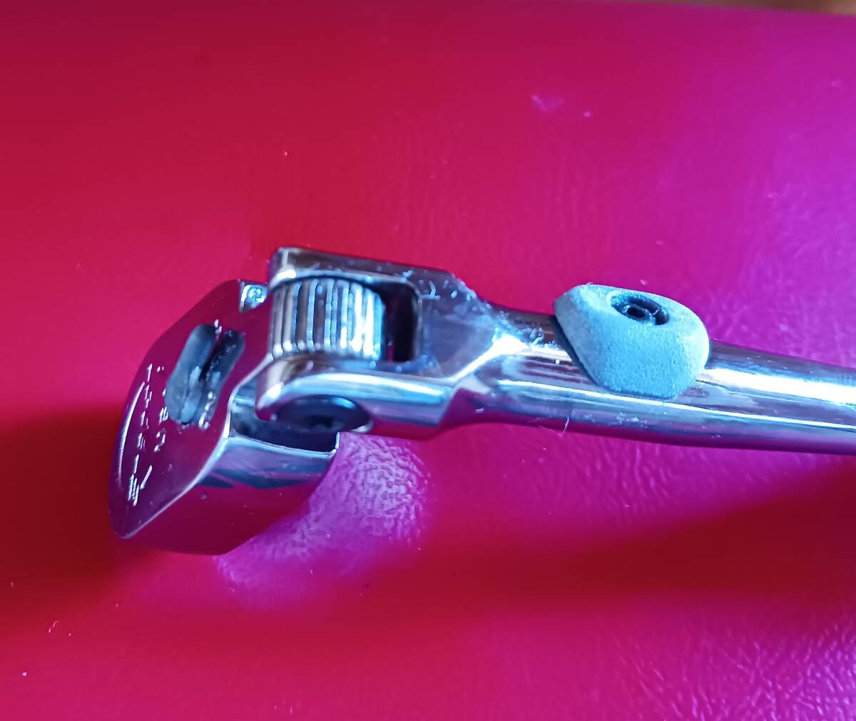 Yahoo!オークション - SNAP-ON 1/4ロッキングハードグリップ Yahoo!オークション - SNAP-ON 1/4ロッキングハードグリップ