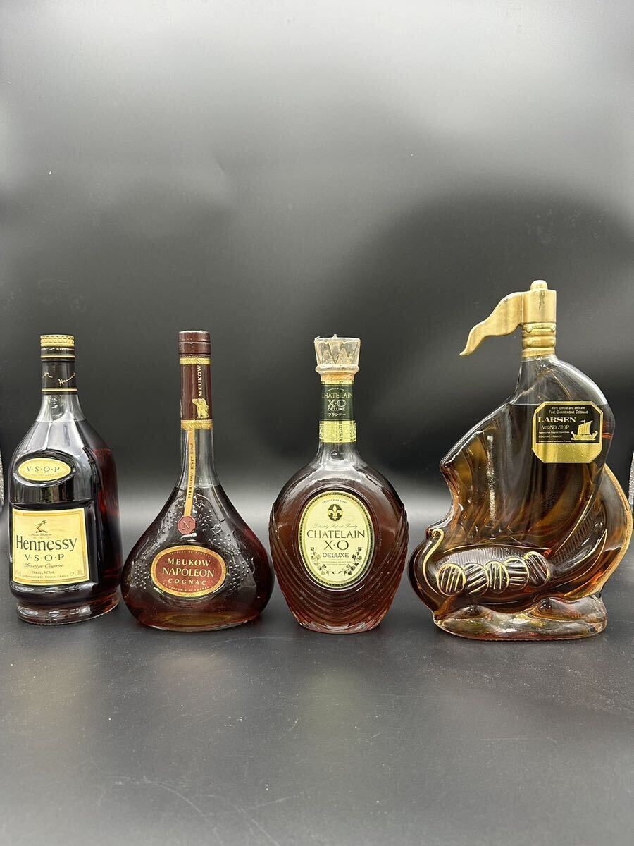 杉本 7月 No.212 NAPOLEON Hennessy LARSEN CHATELAIN ウイスキー ブランデー WHISKY 4本まとめ　コニャック XO 700~1000ml 40%古酒 酒 
