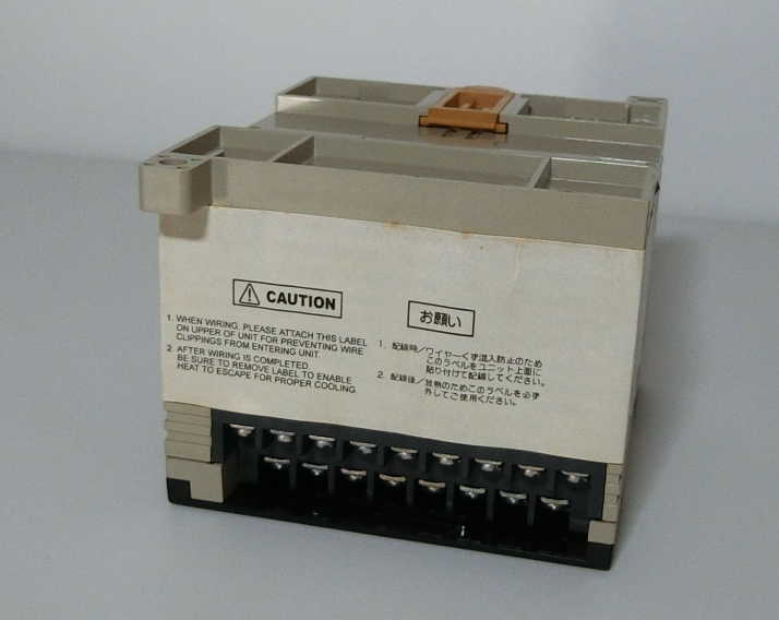 プログラマブルコントローラ CPM1A OMRON CPM1A-20CDR-A-V1 プログラマブルコントローラ CPM1A OMRON CPM1A-20CDR-A-V1