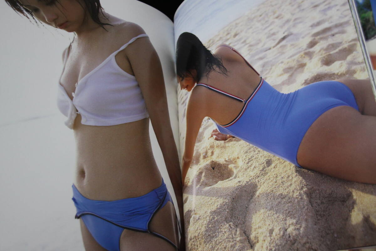 山崎真実　開脚 MAMI蔵＞帯付、山崎真実ファースト写真集、巨乳84㎝Dカップ、ビキニ水着、下着ランジェリー、お尻くい込み、四つん這い、M字開脚(や行)｜売買されたオークション情報、Yahoo!オークション(旧ヤフオク!)  の商品情報をアーカイブ公開 - オークファン（aucfan.com）