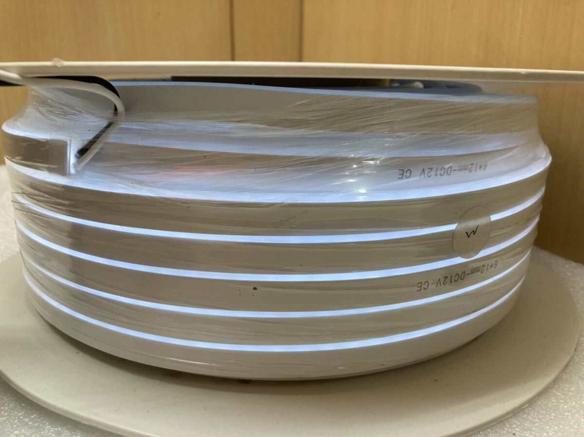 HY3382 未使用　LEDソフトライト 12V 50M white？　切断可 LED 現状品　0807
