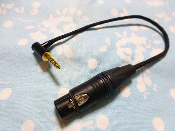 2.5mm4極 (メス) → 4.4mm5極 L字 膨らまし 変換ケーブル オーグ 2.5mm4極 (メス) → 4.4mm5極 L字 膨らまし 変換ケーブル オーグ