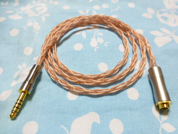4.4mm5極 (メス) → 4.4mm5極 (オス) 変換ケーブル MOMGAMI 2944 4.4mm5極 (メス) → 4.4mm5極 (オス) 変換ケーブル MOMGAMI 2944