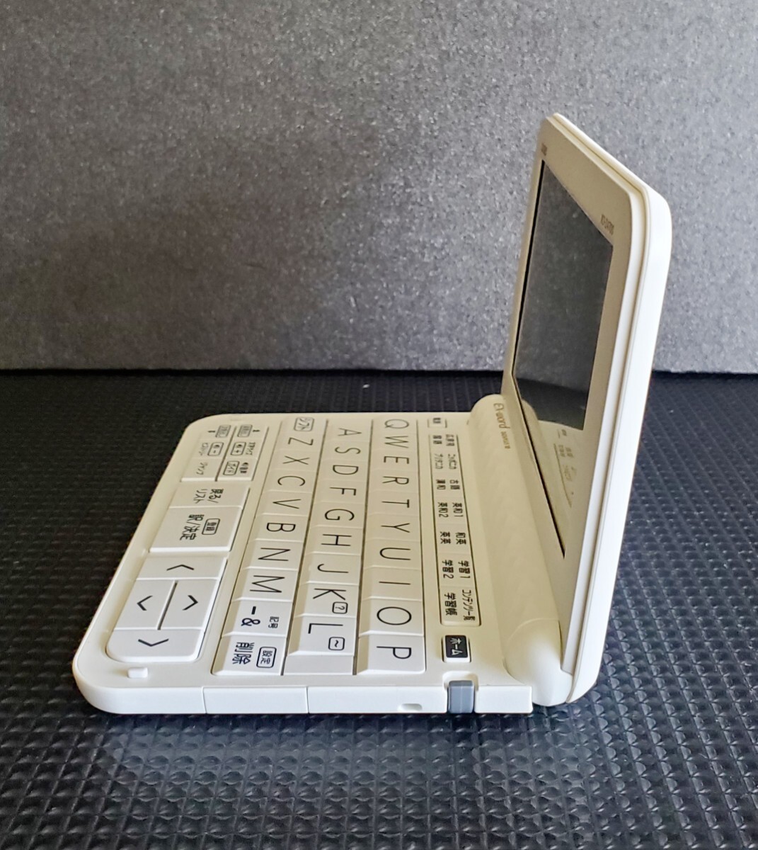 極美品 カシオ CASIO XD-Z4700 電子辞書 高校生モデル EX-word 極美品 カシオ CASIO XD-Z4700 電子辞書 高校生モデル EX-word
