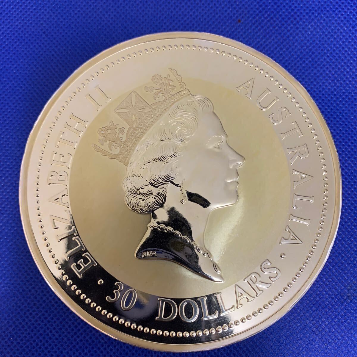 オーストラリア1995年 カワセミ銀貨30ドル 1kg エリザベス2世 オーストラリア1995年 カワセミ銀貨30ドル 1kg エリザベス2世