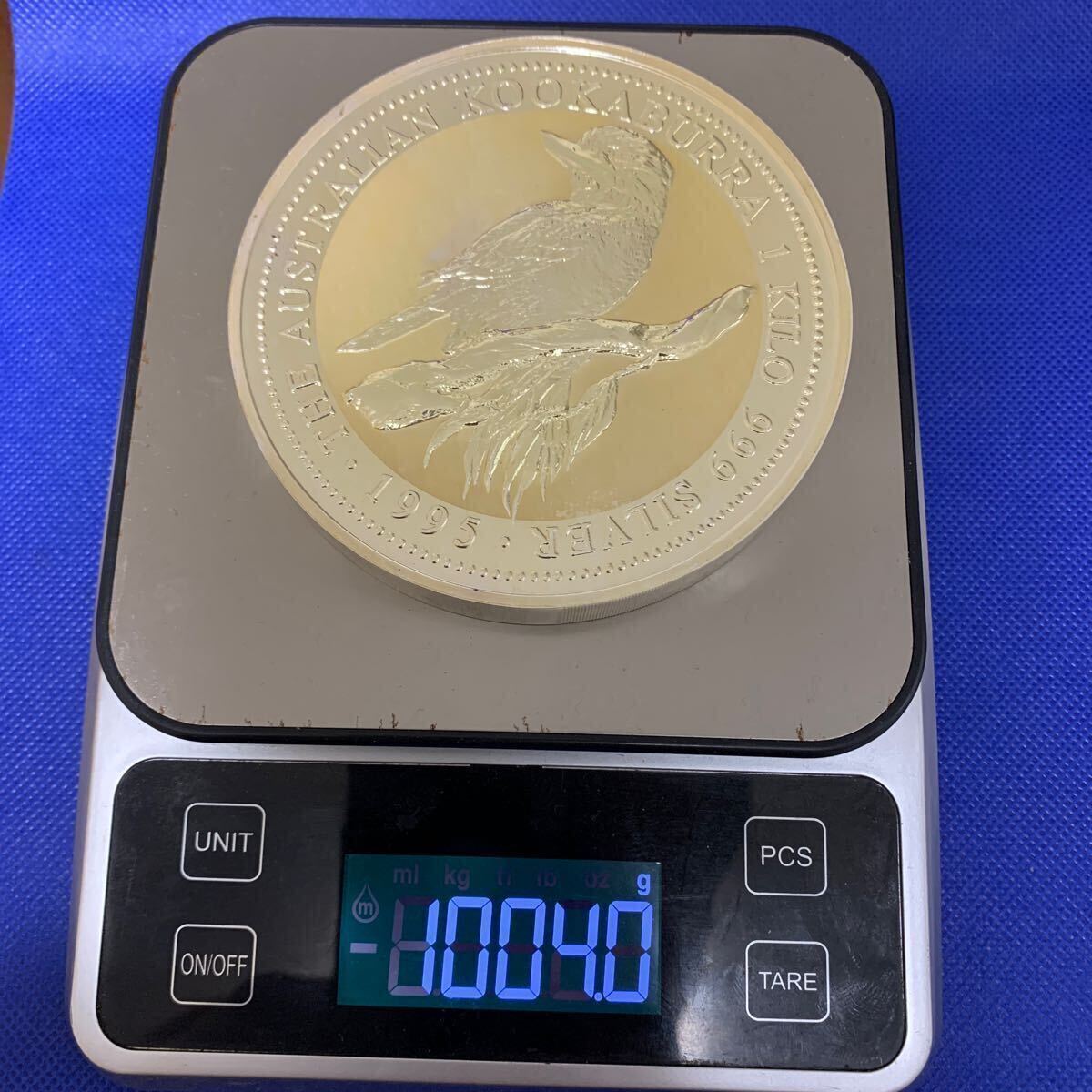 オーストラリア1995年 カワセミ銀貨30ドル 1kg エリザベス2世 オーストラリア1995年 カワセミ銀貨30ドル 1kg エリザベス2世