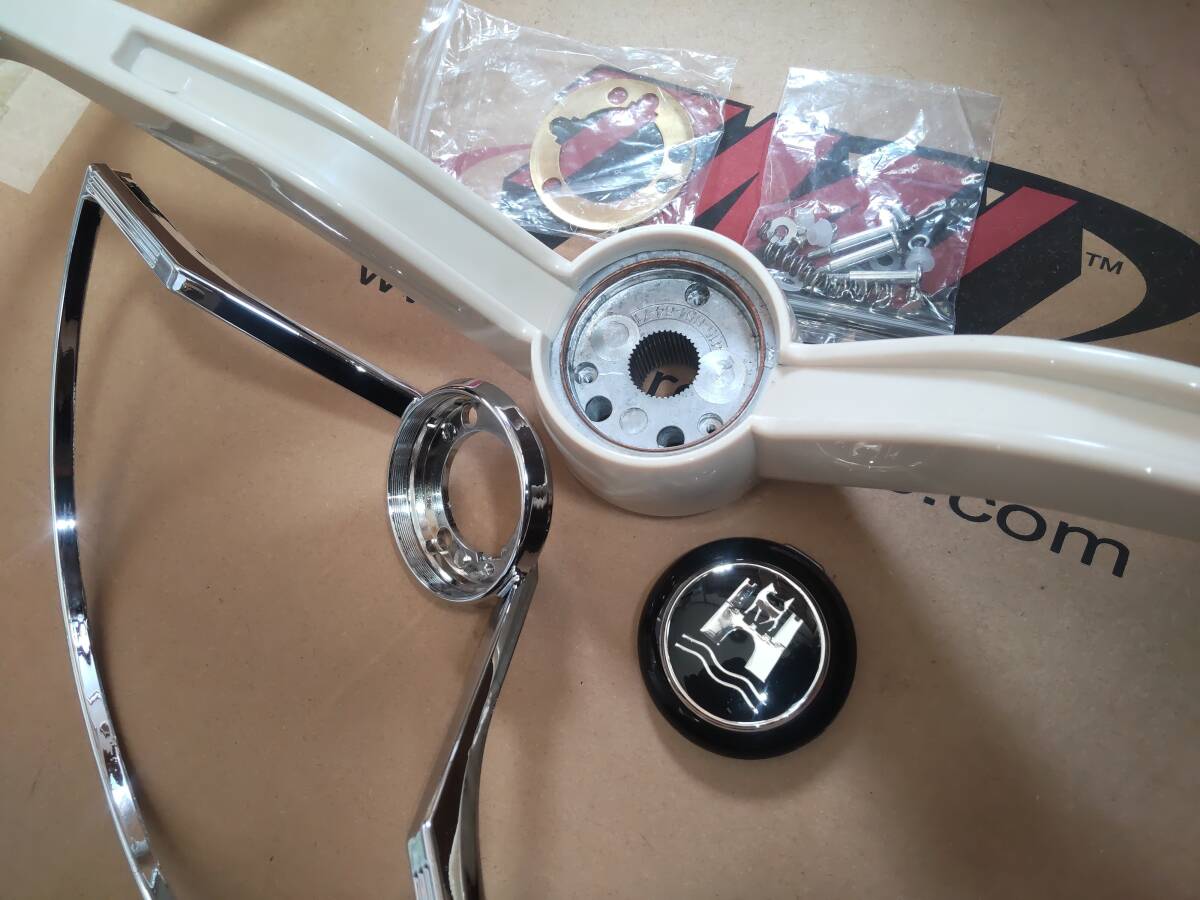 空冷vw純正スタイルホーンリングステアリングassy・新品リプロ 空冷vw純正スタイルホーンリングステアリングassy・新品リプロ