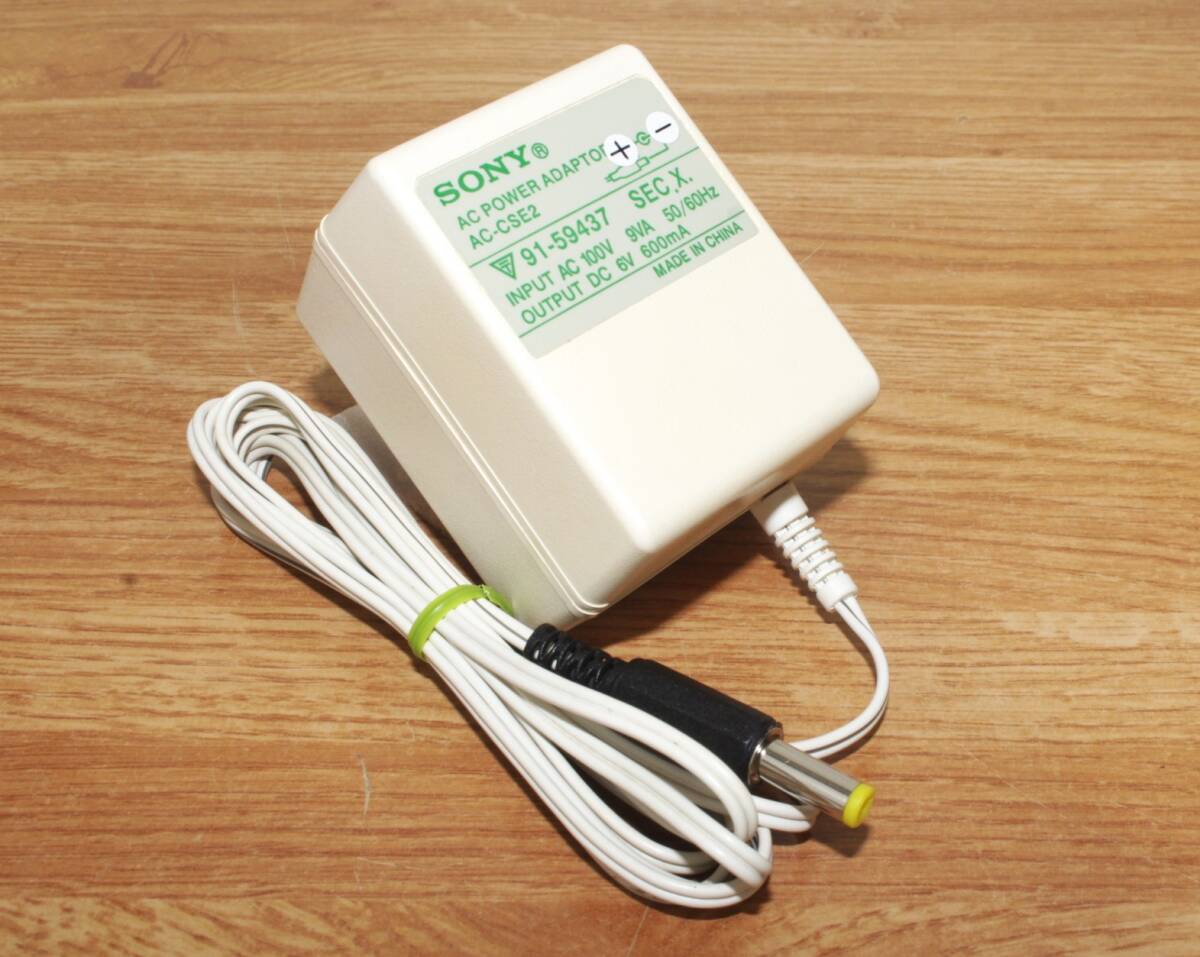 ♪SONYソニースカイセンサー ICF-5600，5800用AC-9互換SONY製６V ACアダプター【238】♪