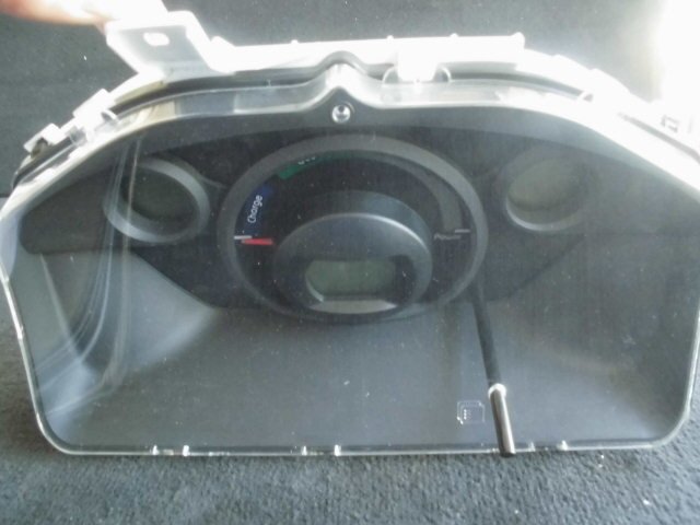 三菱　　ミニキャブ　　ZAB-U67V　　　スピードメーター　　8100B580