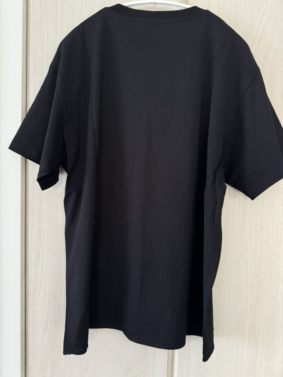 新品CELINEセリーヌ 黒赤スタッズ ロゴビジュー装飾半袖Tシャツ 新品CELINEセリーヌ 黒赤スタッズ ロゴビジュー装飾半袖Tシャツ