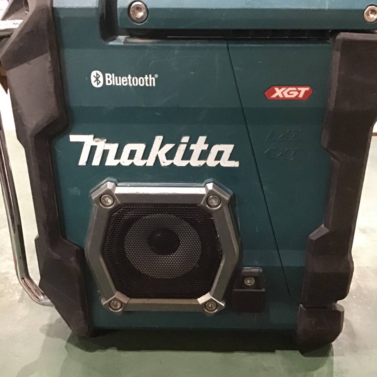 中古品】〇マキタ(Makita) 充電式ラジオ(青) 40Vmax 本体のみ 中古品】〇マキタ(Makita) 充電式ラジオ(青) 40Vmax 本体のみ