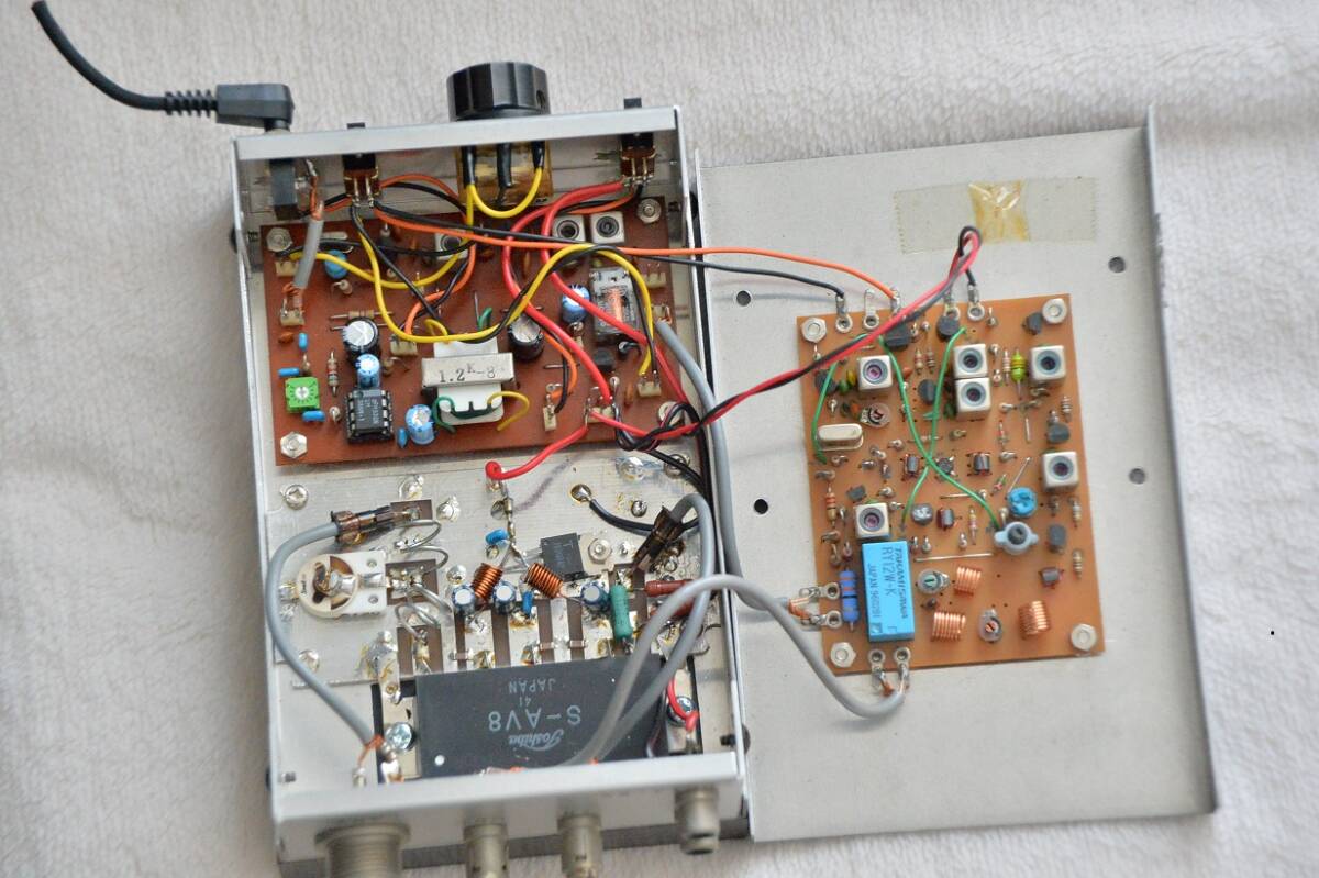 RADIO KITS IN JA : 50MHz AM 送信機 : 自作用QRP基板です。3.5