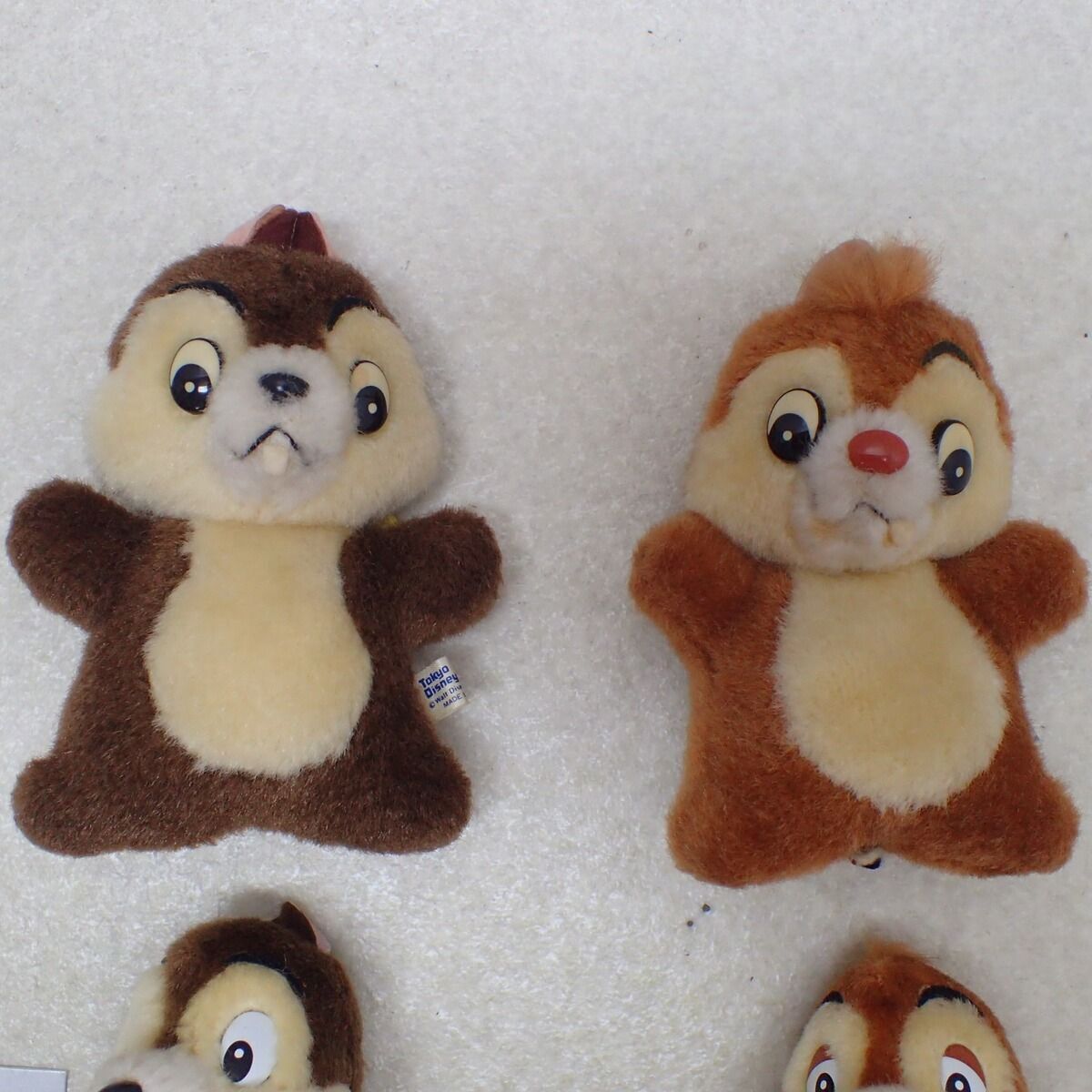 ディズニー ぬいぐるみバッジ チップ/デール 初期 まとめて6点 ディズニー ぬいぐるみバッジ チップ/デール 初期 まとめて6点