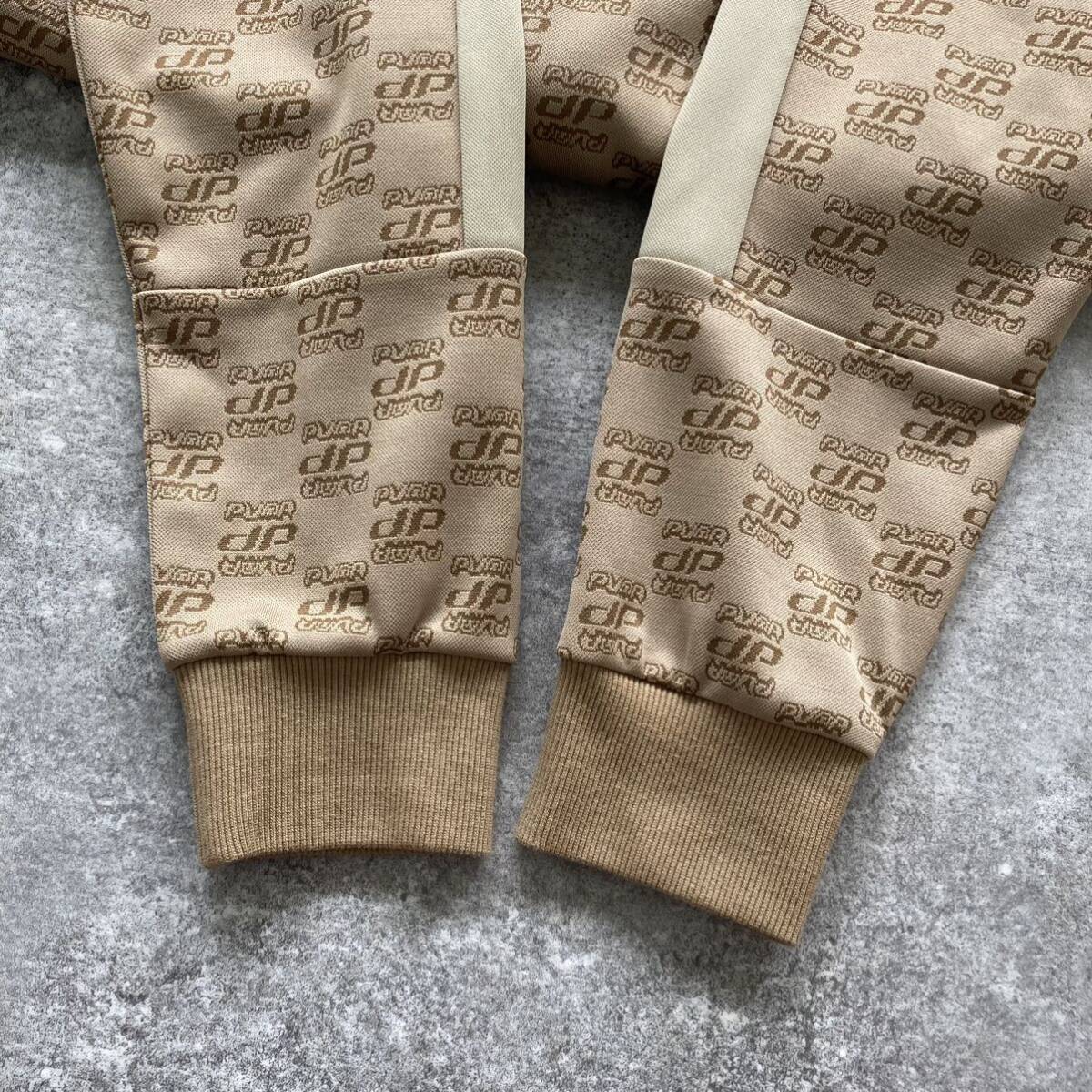 PUMA / プーマ】 モノグラム 刺繍ロゴ トラックジャケット PUMA / プーマ】 モノグラム 刺繍ロゴ トラックジャケット