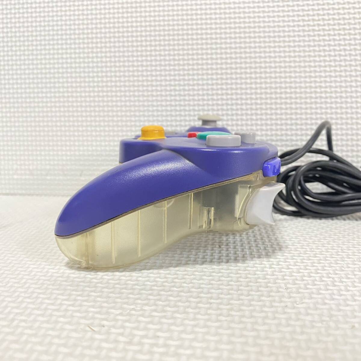 ゲームキューブコントローラー バイオレット/クリア Nintendo ゲームキューブコントローラー バイオレット/クリア Nintendo